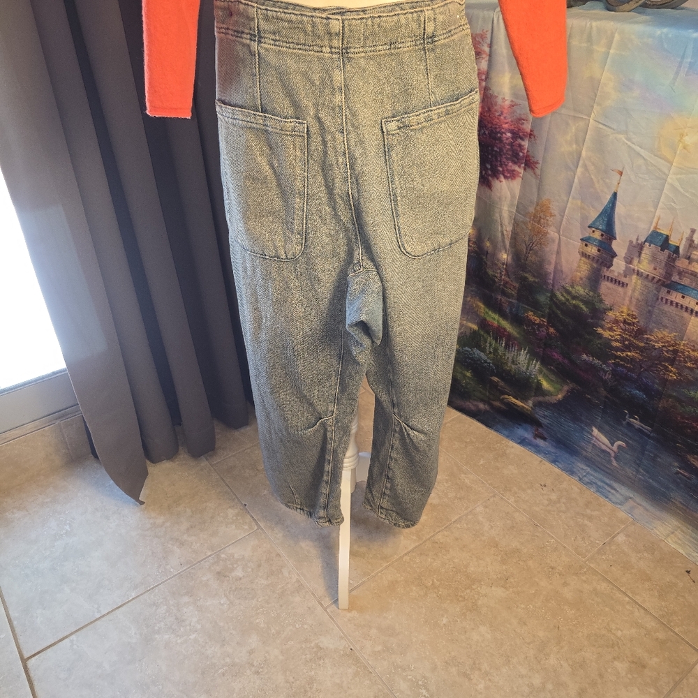 Washed Olive High-Rise Button-Fly Women's Jeans - Picture 4 of 16